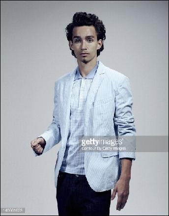 robert-sheehan011 (464x594, 50 kБ...)