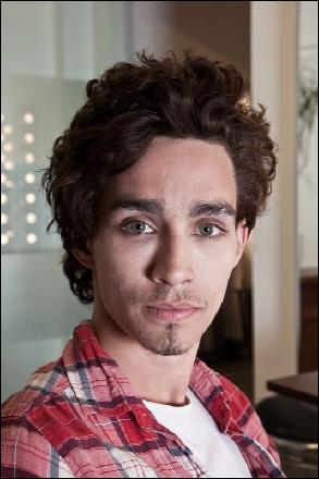 robert-sheehan025 (533x800, 69 kБ...)