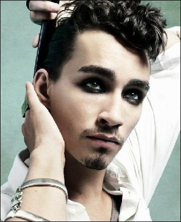 robert-sheehan028 (516x633, 68 kБ...)