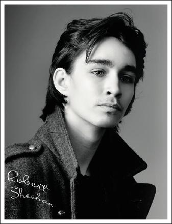 robert-sheehan041 (617x807, 73 kБ...)