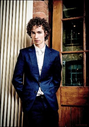 robert-sheehan049 (599x852, 144 kБ...)