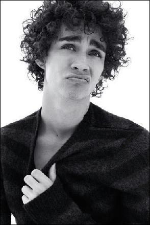 robert-sheehan074 (372x557, 46 kБ...)