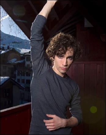 robert-sheehan111 (750x951, 96 kБ...)