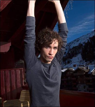 robert-sheehan112 (719x809, 93 kБ...)